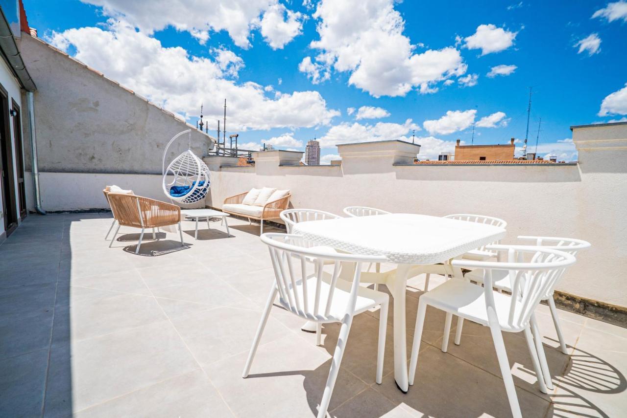 Smartrental Gran Via Apartahotel *